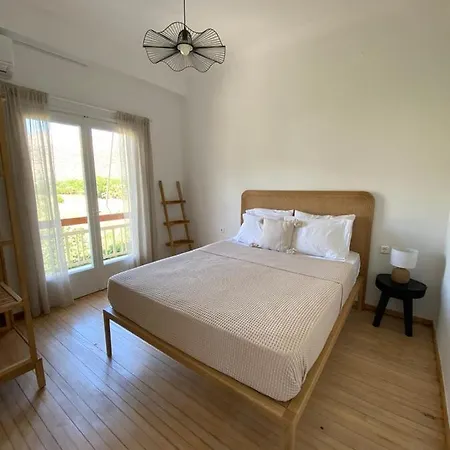 Thassa No1 ليونِذيو