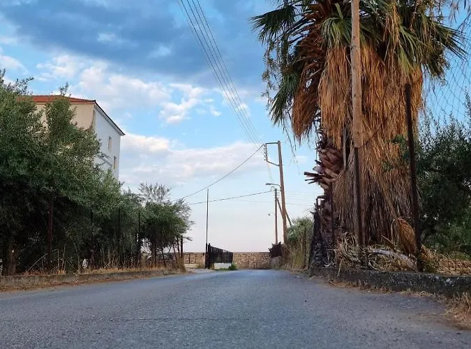 Thassa No1 شقة ليونِذيو